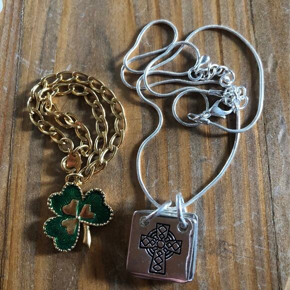 Irish Celtic 3 in 1 necklace, changable fronts and shamrock bracelet - Picture 1 of 12